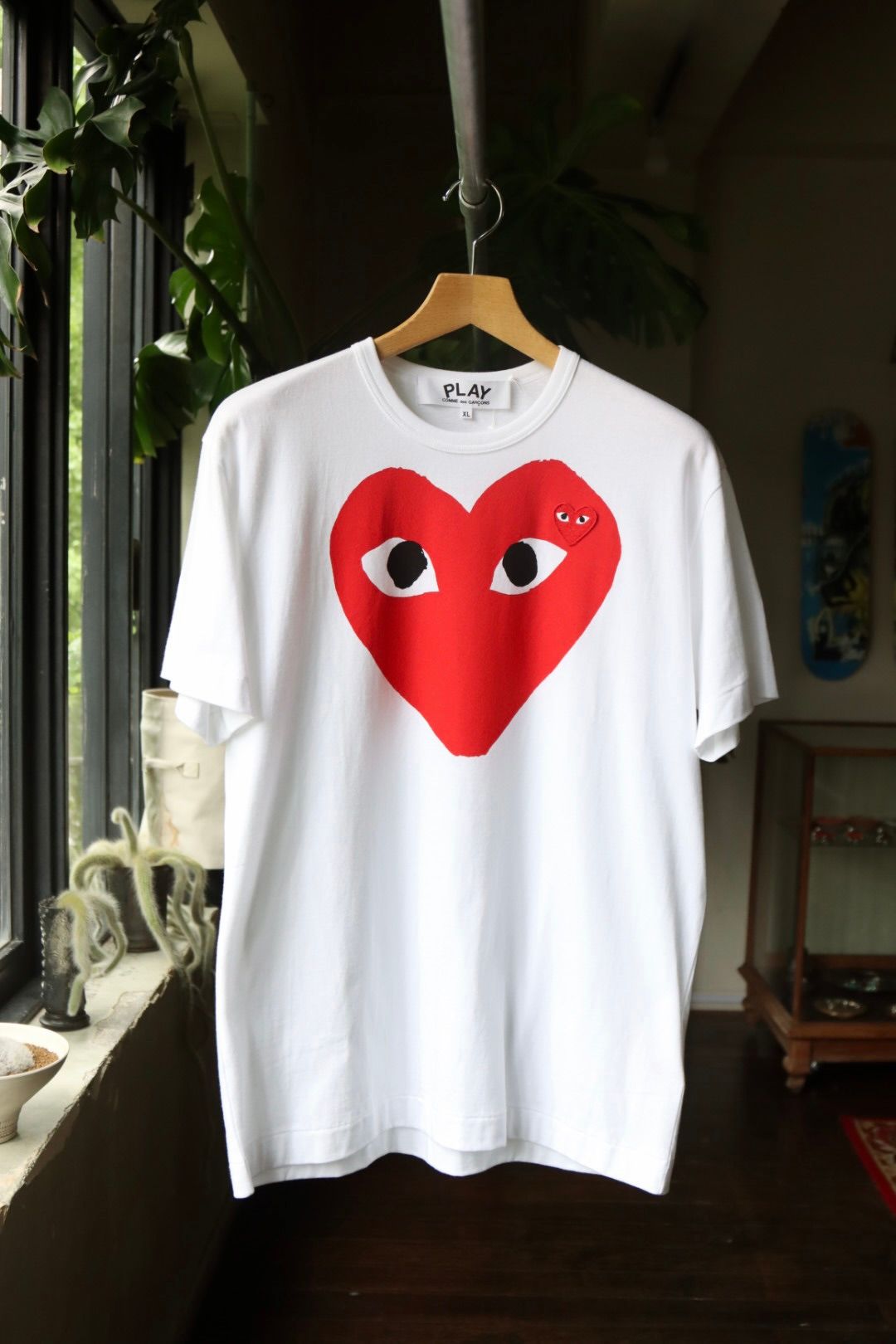 PLAY COMME des GARCONS - プレイコムデギャルソン レッドハートTシャツ RED HEART (WHITE) MEN'S |  mark