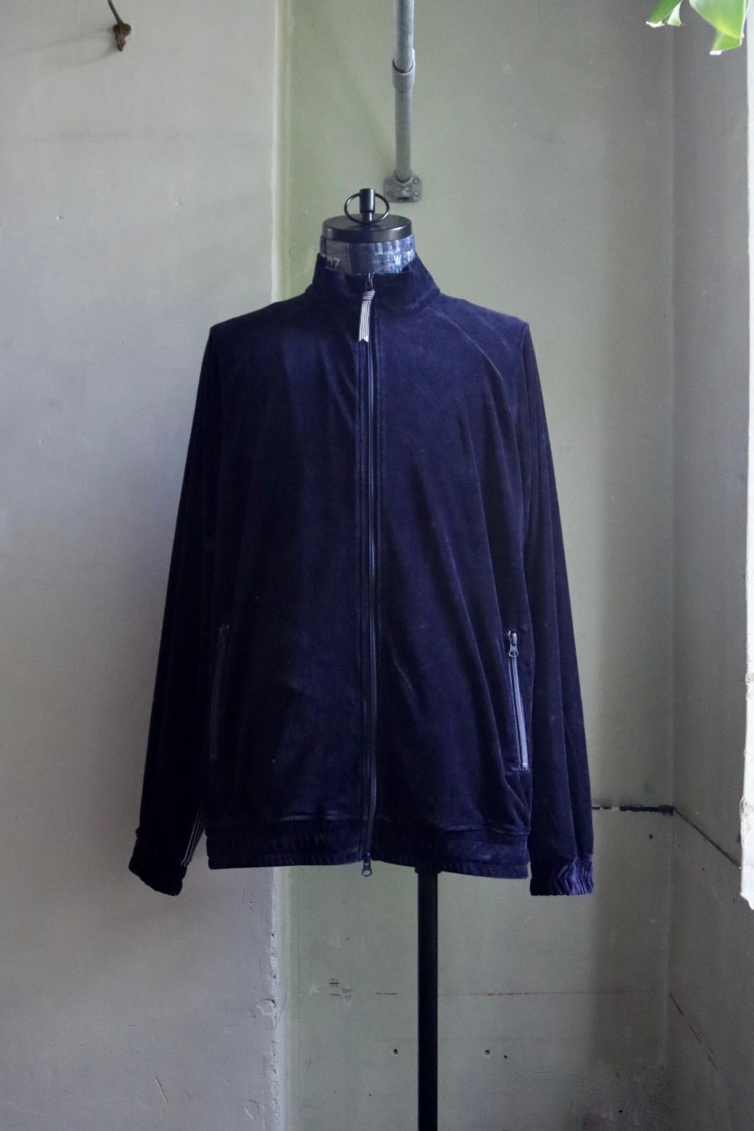 S.F.C 23FW VELOUR TRACK JACKET(SFCFW23CS06)Navy