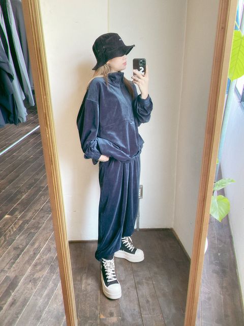 FreshService 新作VELOUR JERSEY PULLOVER セットアップstyle.2023.9.24