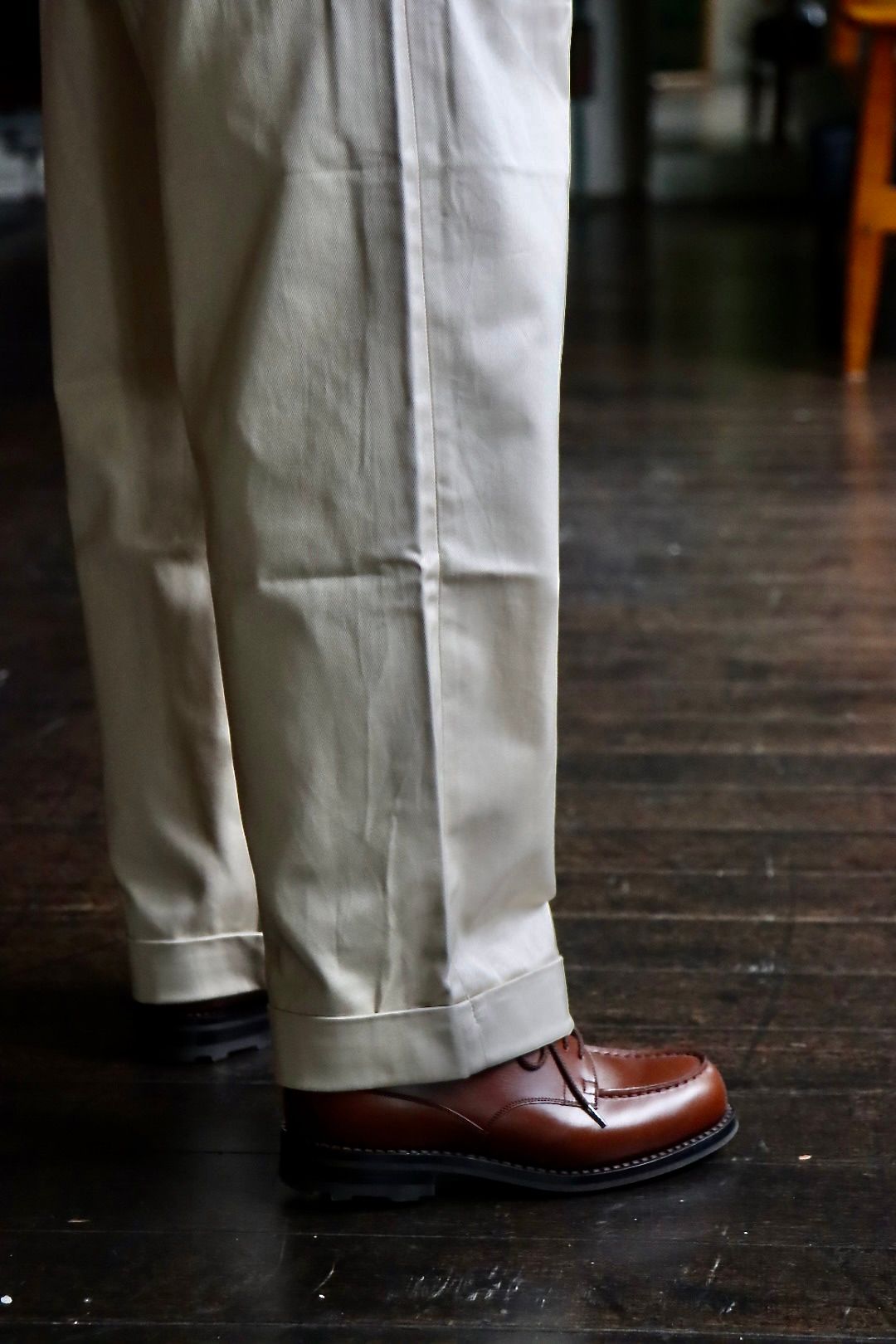 TapWater 22AW Cotton Chino Tuck Trousersスタイル.2022.8.31