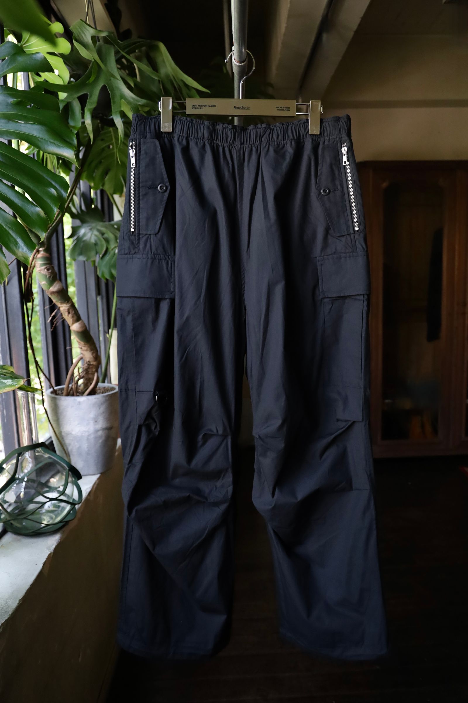 フレッシュサービス TYPEWRITER REVERSIBLE CARGO PANTS(FSC243-40008)BLACK