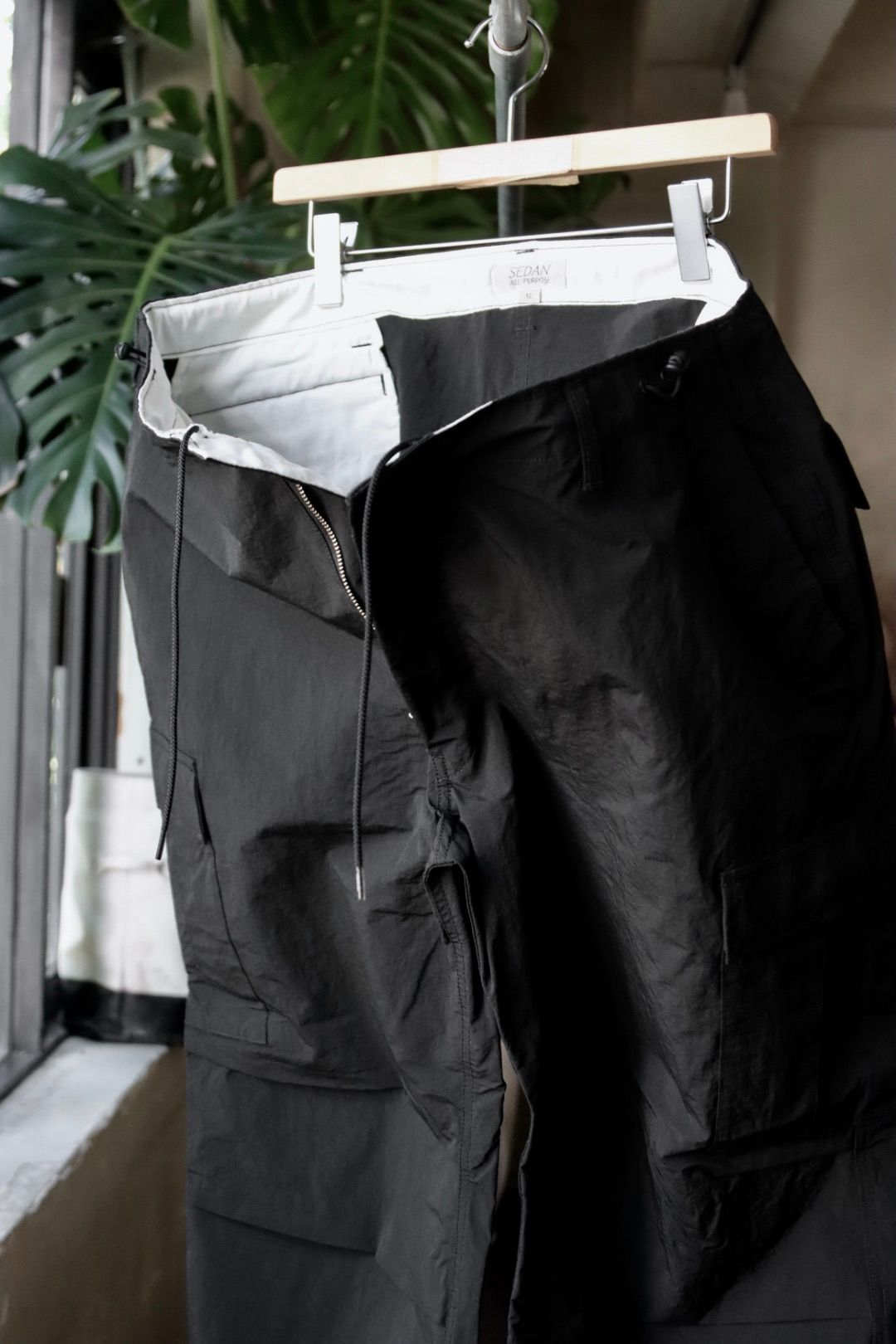 セダンオールパーパスFW23 Big Cargo Pants (SD23F-PT01)Black