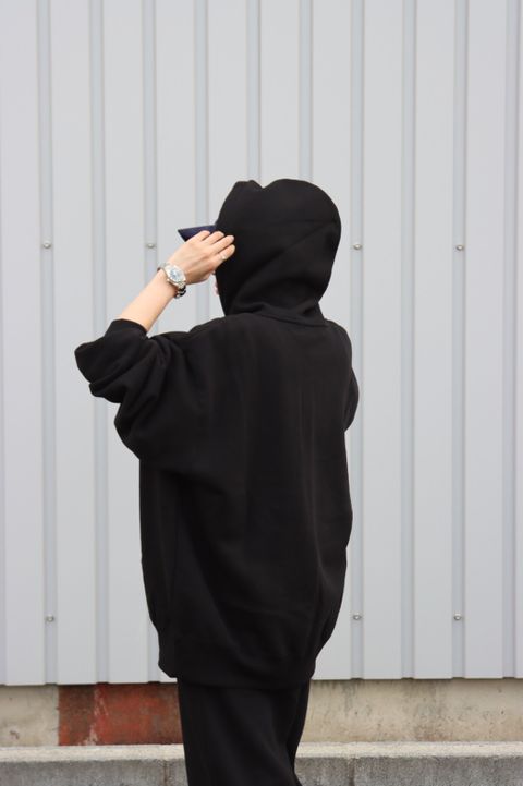 UNIVERSAL PRODUCTS YAAH HALF ZIP SWEAT HOODIE style.2022.9.11