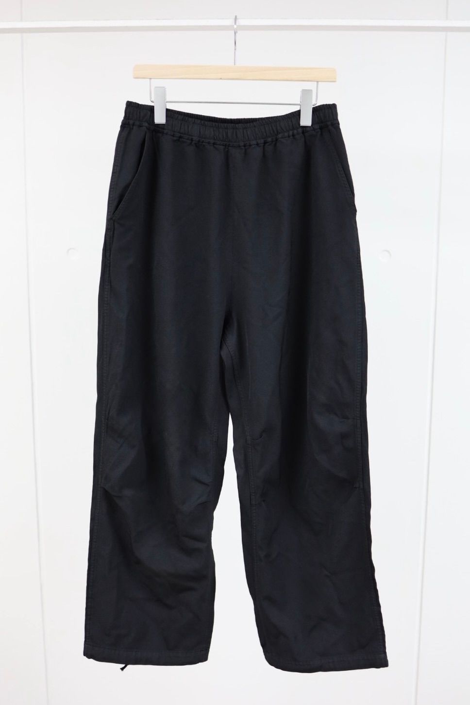 コムデギャルソンオム26SS エステルサージ 製品染パンツ(HQ-P035-051)BLACK☆4月3日(金)発売！