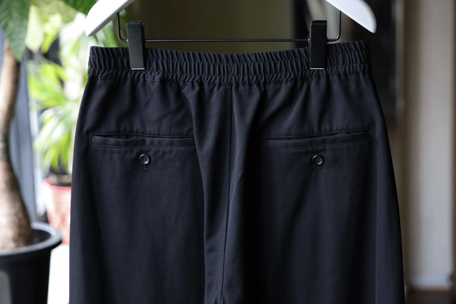 グラフペーパー 25AW Fulled Wool Gabardine Wide Easy Pants(GM253-40326)BLACK