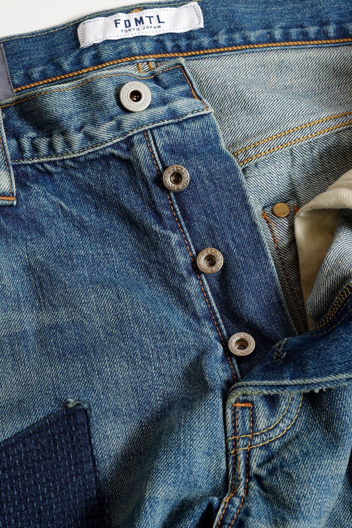 ファンダメンタル デニムパンツ CLASSIC FIT DENIM CS127 (FA25MG127)INDIGO