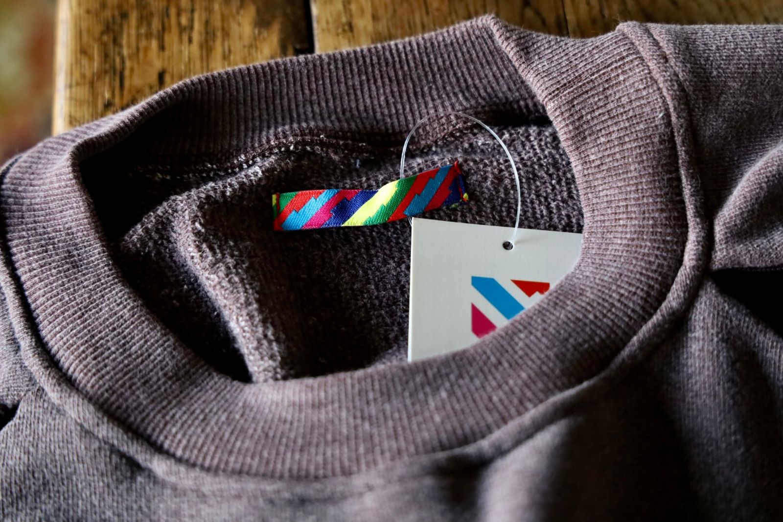 イズネス 26SS Ventilated Sweatshirt (26SS_13_1008SSSW01)BROWN☆新作発売！