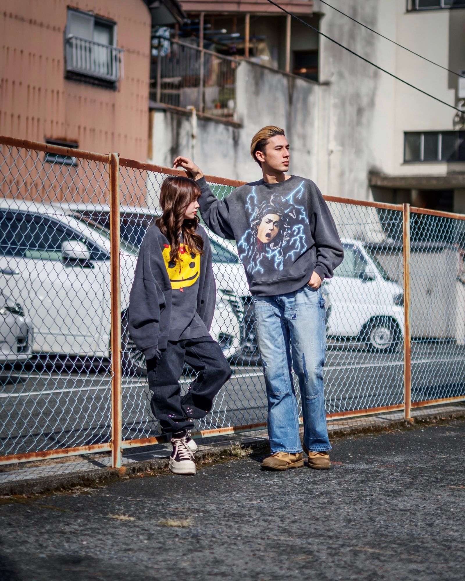セントマイケル24AW SMILE CP_CREW SWT(SM-YS1-0000-C06)BLACK