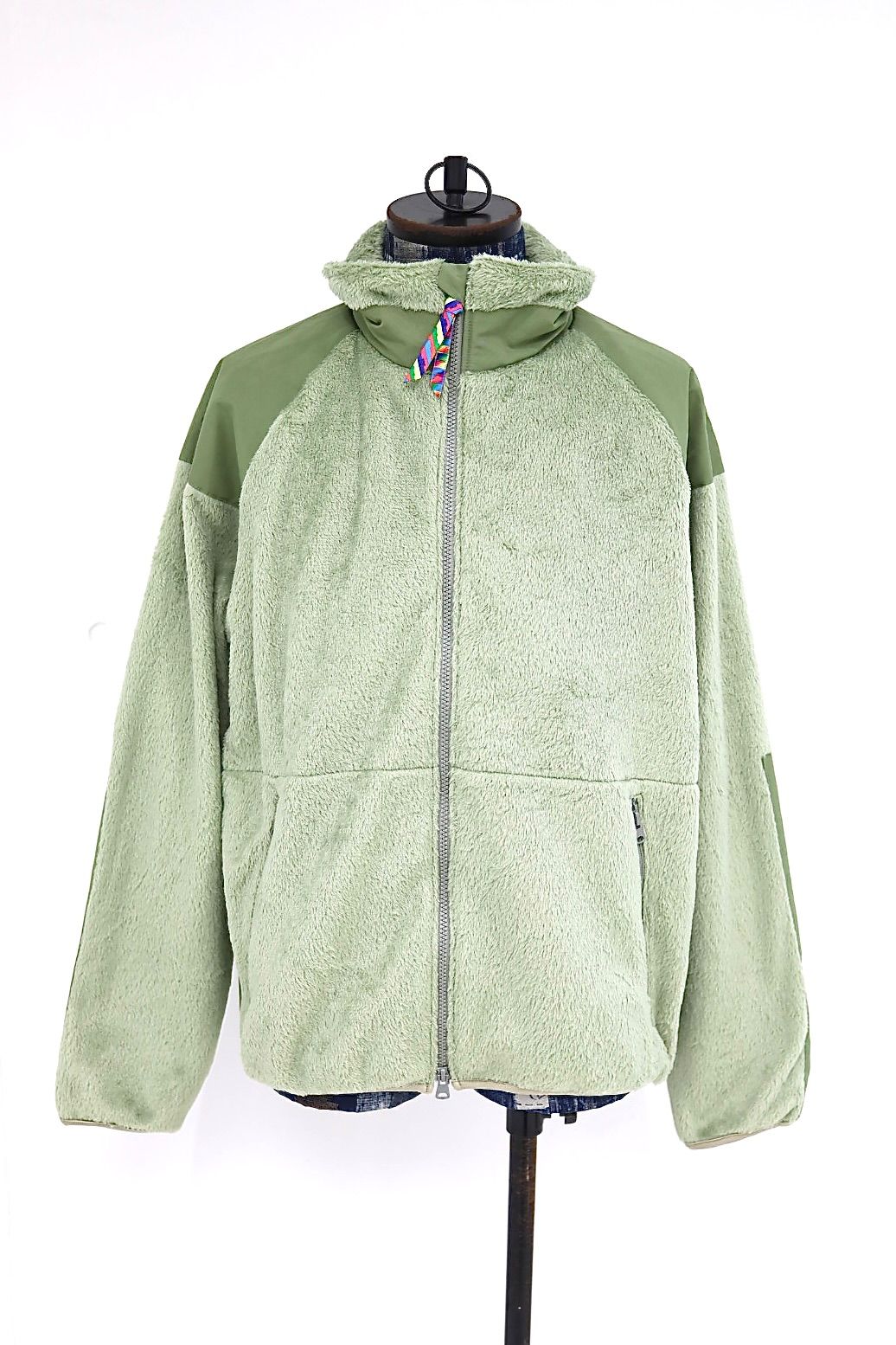 イズネス26AW  POLARTEC Fleece Jacket(26AW_31_1008AWFLEECE01)KHAKI☆10月10日(土)発売！