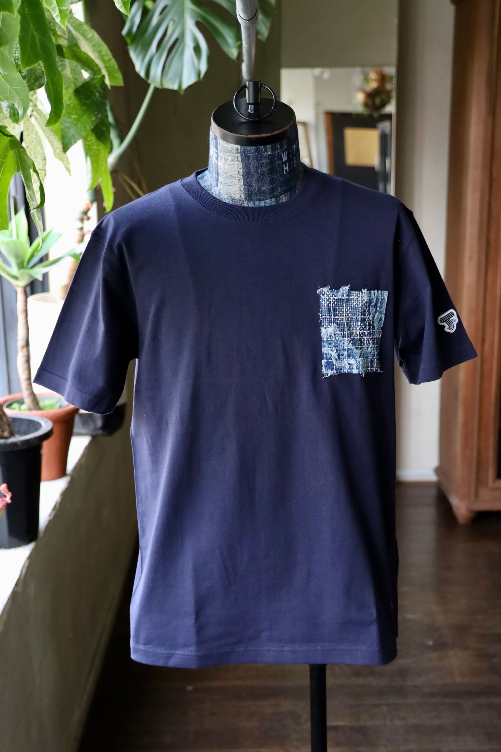 ファンダメンタル Tシャツ BORO POCKET TEE(FA25/TE12)NAVY