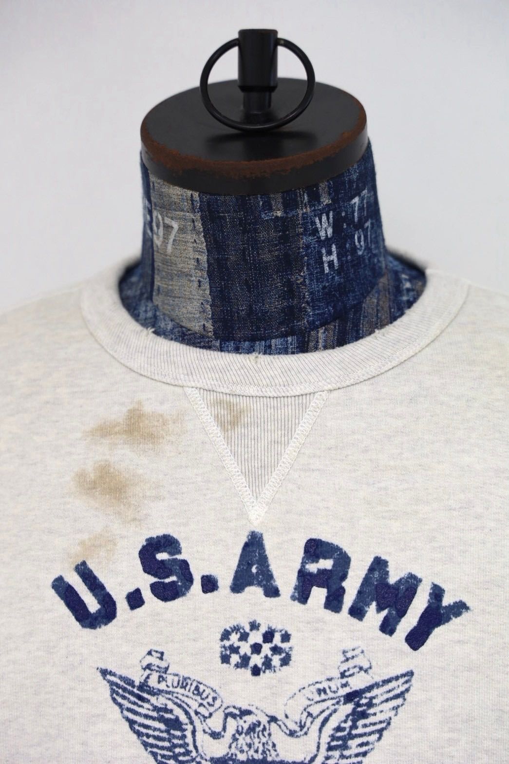 BOW WOW 26FW REPAIRED DOUBLE V SWEATSHIRT - U.S.ARMY(BWU-RDVSA)OATMEAL☆9月5日(土)11:00発売！