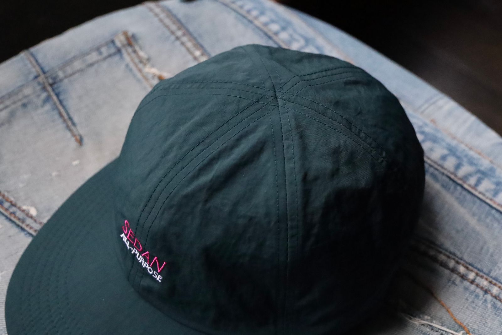セダンオールパーパス SS25 Tech Logo Camp Cap(SD25S-CP01)Dark Green☆4月19日(土)発売