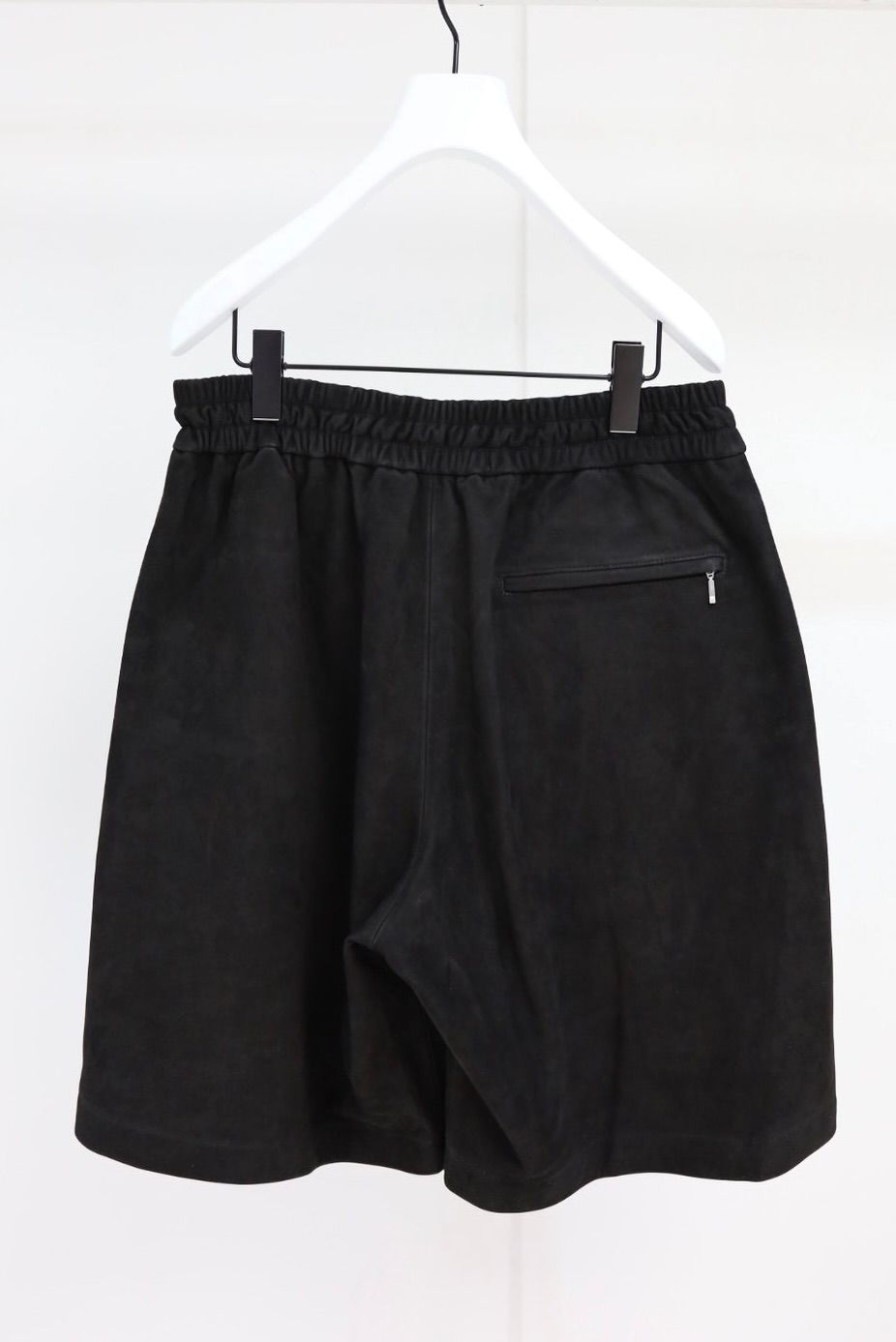 グラフペーパー26SS Cow Nubuck Leather Wide Shorts(GM261-40408)BLACK☆2月28日(土)発売！