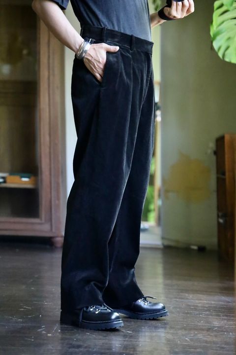 A.PRESSE Vintage Corduroy Trousersスタイル