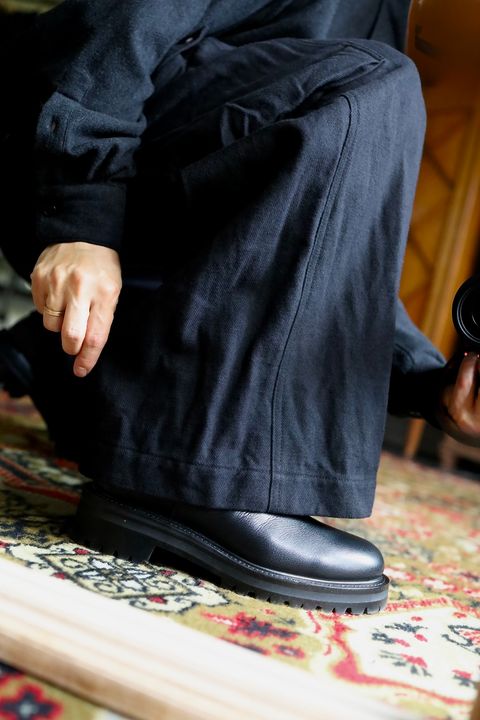 COMME des GARCONS HOMME 綿ウールアーミーサージパンツスタイル2025.11.25.