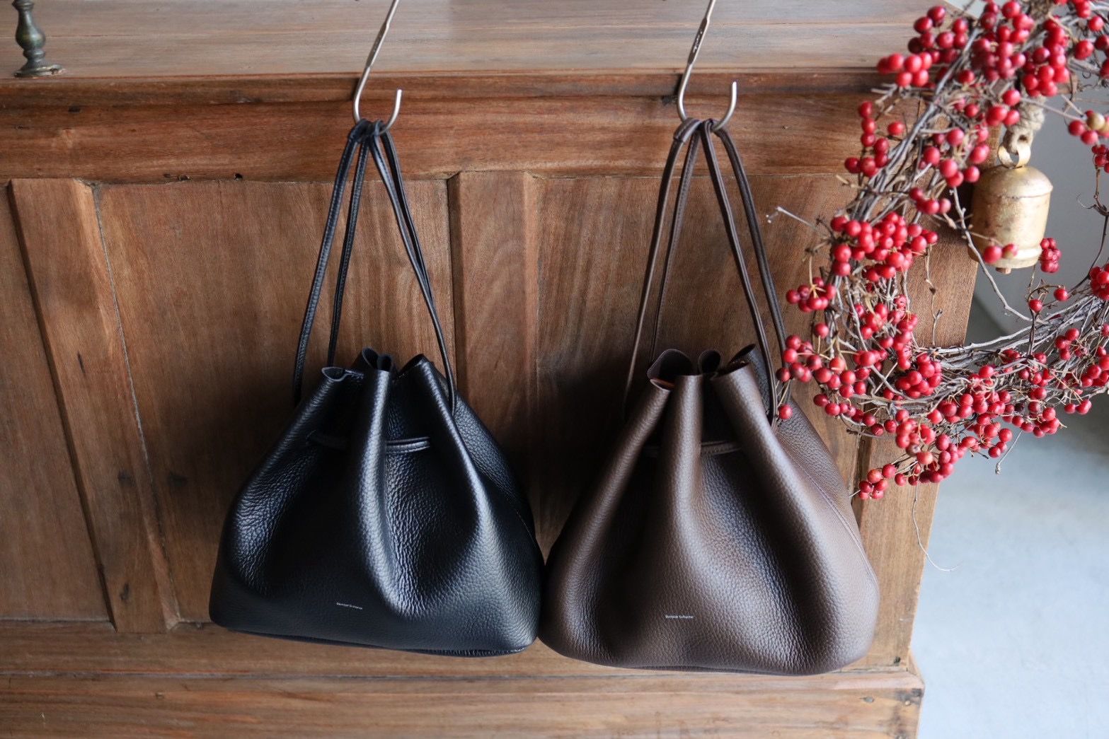 エンダースキーマ バッグbucket bag(yv-b-bkb)black☆12月6日(土)発売！