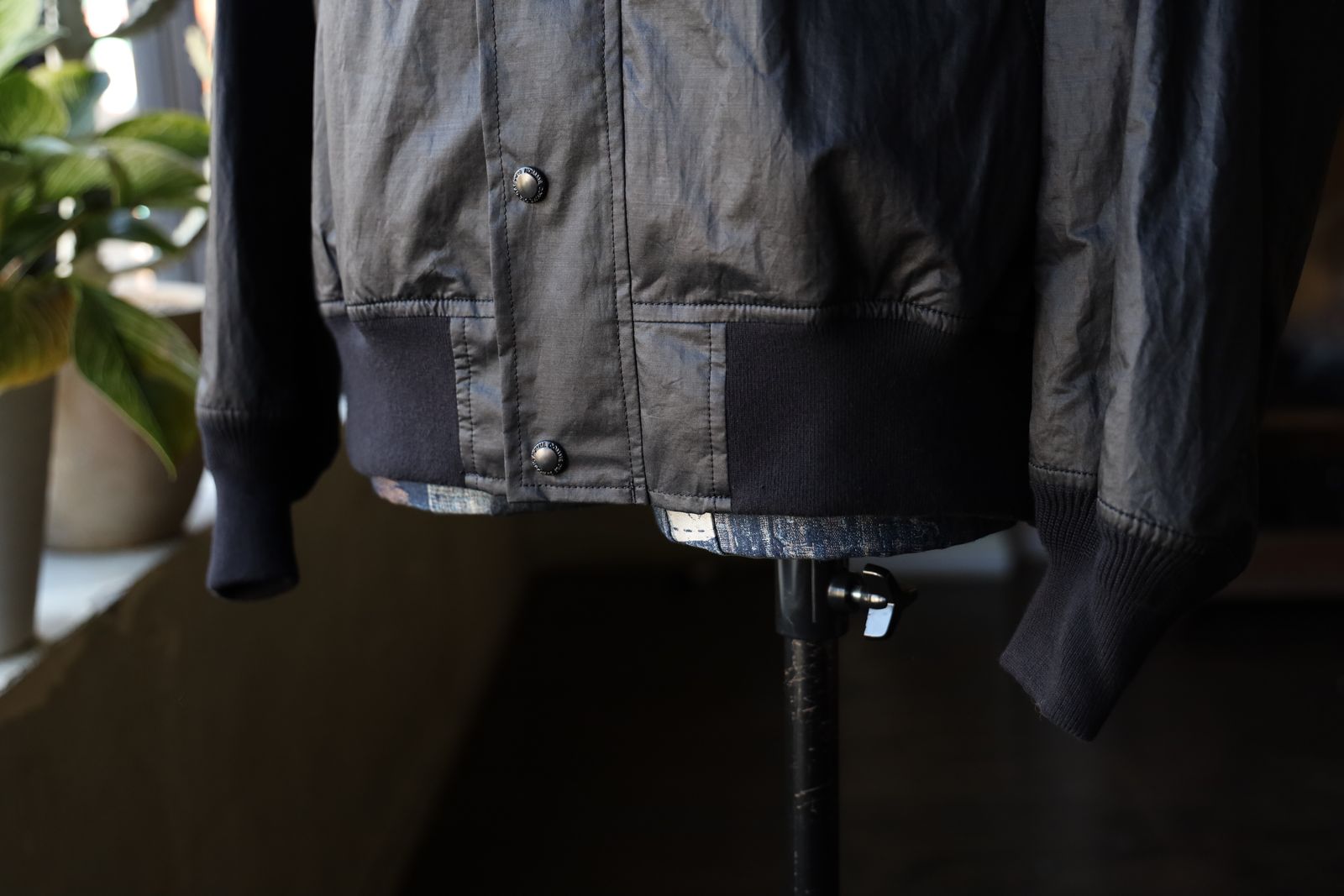 コムデギャルソンオム25SS 綿ラミーツイルウレタンコーティングジャケット(HO-J024-051)BLACK