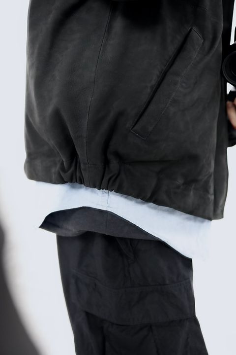 A.PRESSE Nubuck Leather Down Jacketスタイル