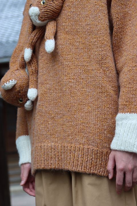 doublet STUFFED CAT HAND-KNITTING PULLOVER"CAMEL style"