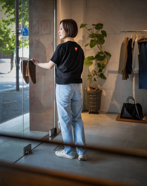 PLAY COMME des GARCONS  バックワンポイントTシャツ style.2024.09.10