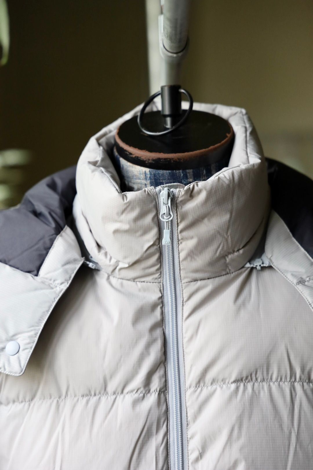 DAIWA PIER39(ダイワピア39) 25FW TECH ALPINE DOWN PARKA (BW-21025W)SILVER☆10月25日(土)発売！