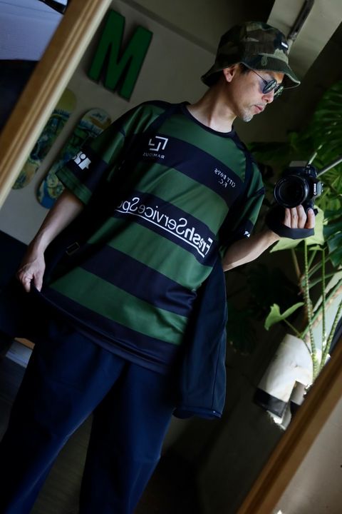 FreshService × HOUYHNHNM “EDITOR’S JACKET” & “EDITOR’S TROUSERS”NAVYスタイル