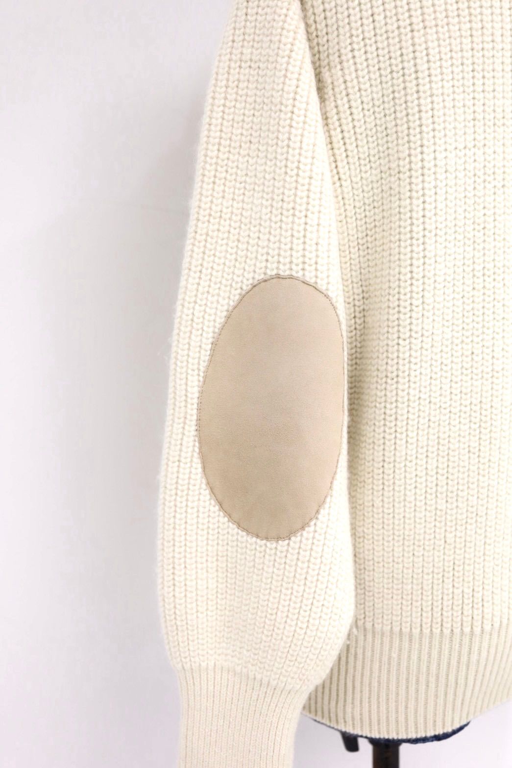 マーカウェア 26AW RIBBED POLO COLLAR JUMPER(A26C24SW02C)NATURAL WHITE☆新作発売！