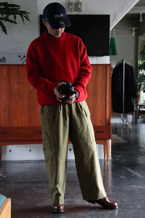 アプレッセ22FW Pullover Sweater"RED"スタイル