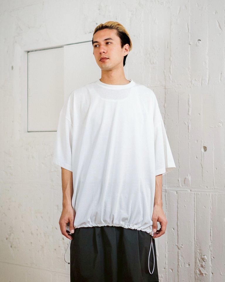 モデル186cm/着用サイズ:XXL