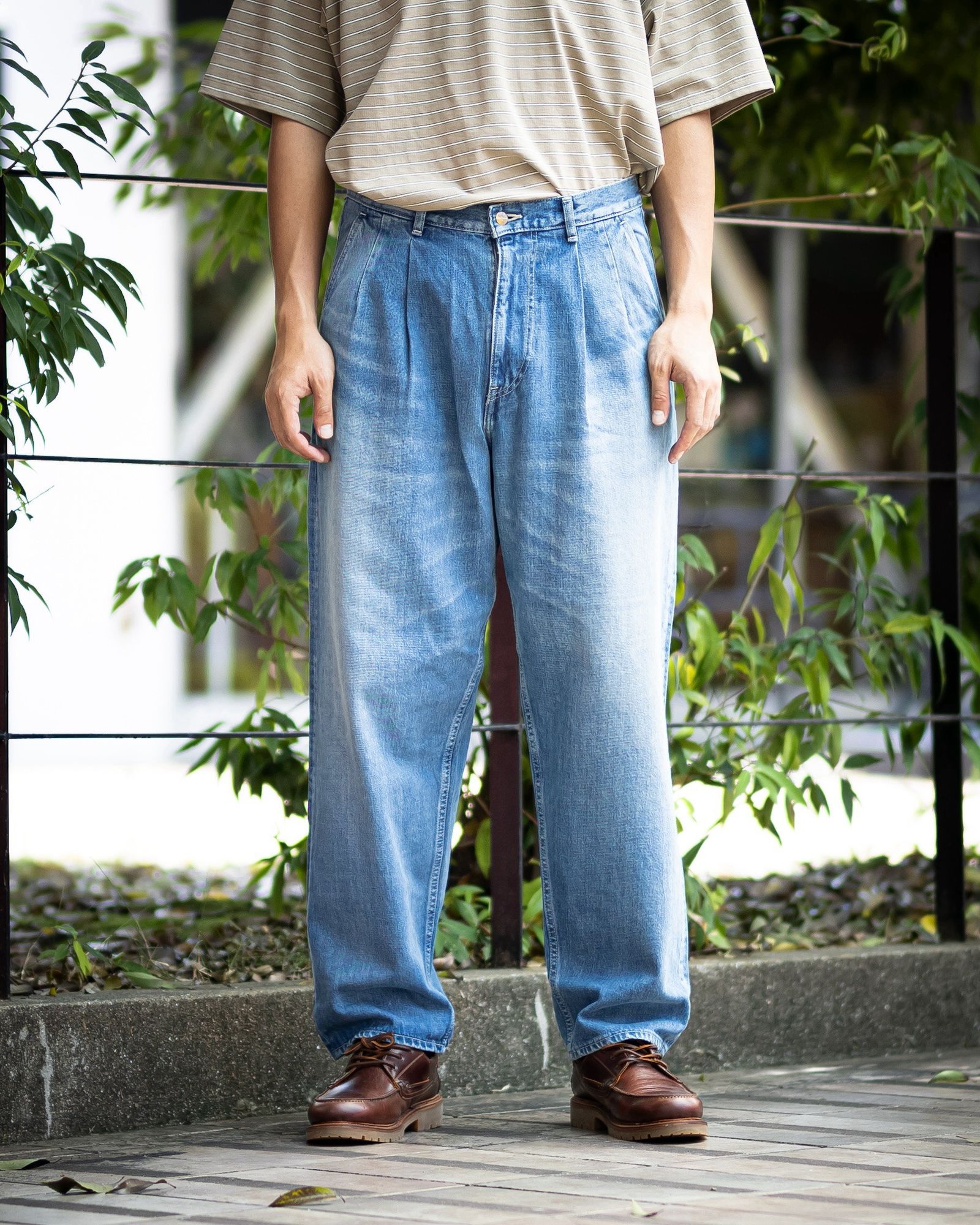 Graphpaper Selvage Denim Two Tuck Tapered Pants 7月25日(土)新作発売！