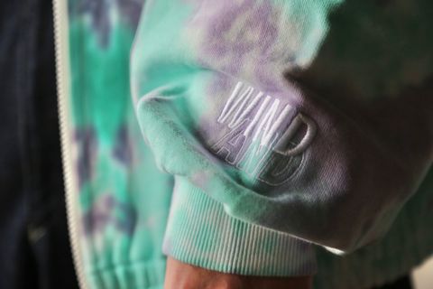 WIND AND SEA 「SEA (tie-dye) SWEAT BLOUSON」本日発売