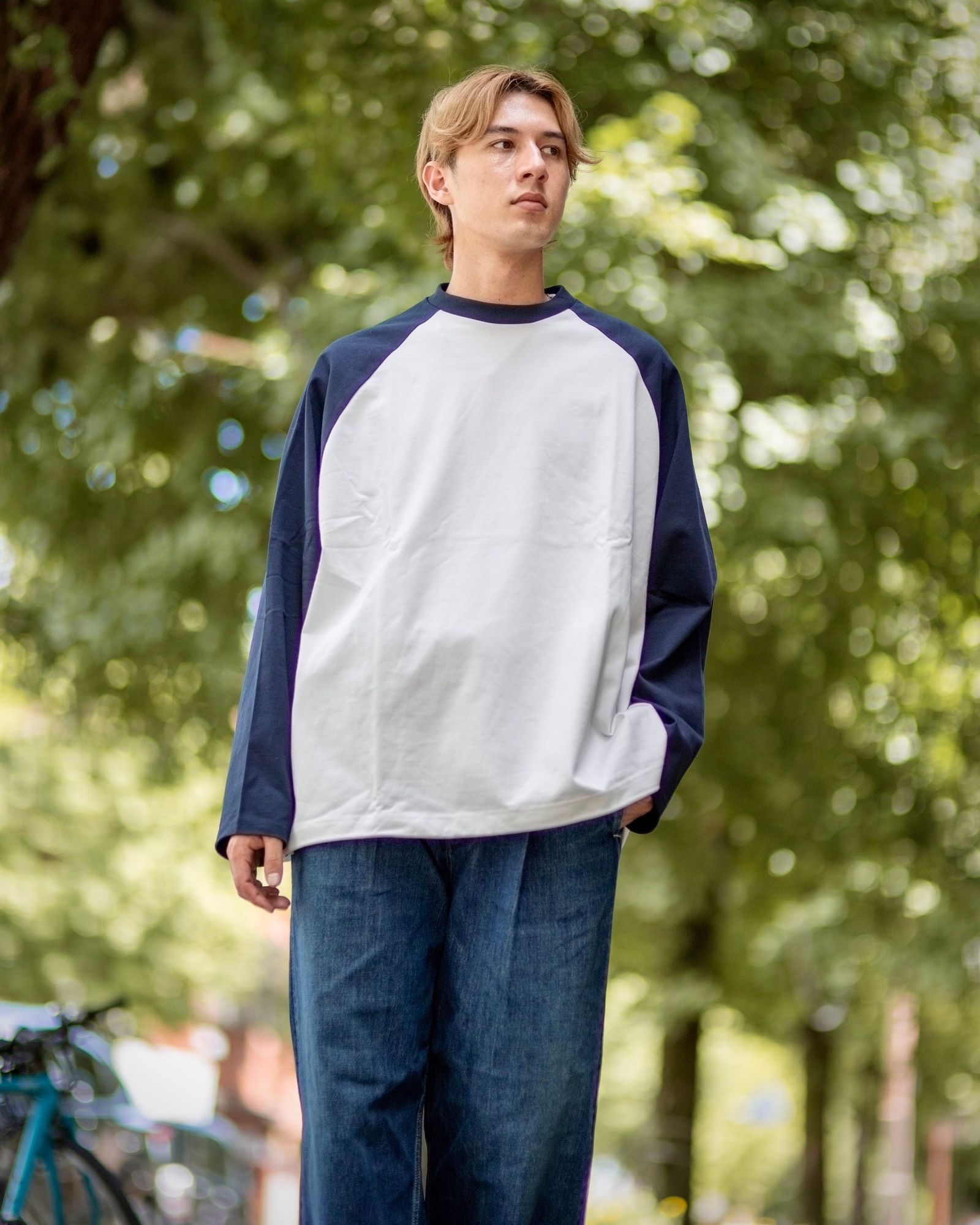 イズネス BALLOON RAGLAN LONG SLEEVE T SHIRT style