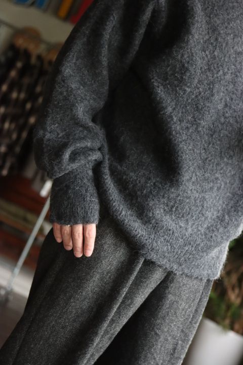blurhms 22FW Wool Alpaka Napping Knitスタイル.2022.9.25.