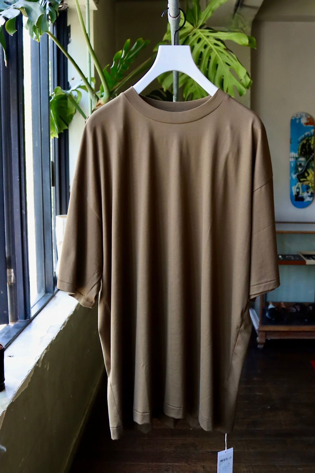 低価セール ATON - ATON SUVIN 60/2 OVERSIZED S/S T-SHIRT 定番の通販