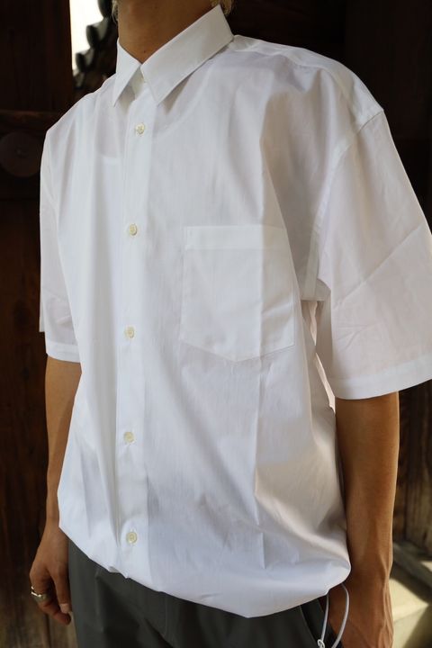 COMME des GARCONS 綿ブロードシャツStyle 2024.4.30