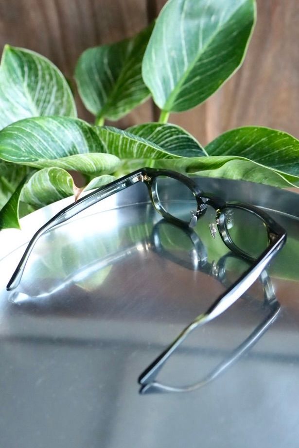 ノチノオプティカル "NOCHINO FR" #5.CREAR SMOKE OLIVE × GREY GREEN to D.GREY (調光モデル)☆11月22日(土)再入荷！