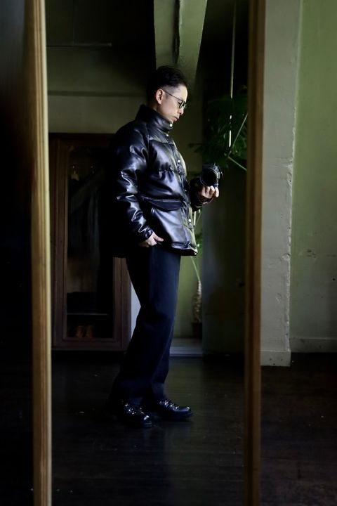 A.PRESSE Leather Down Jacketスタイル