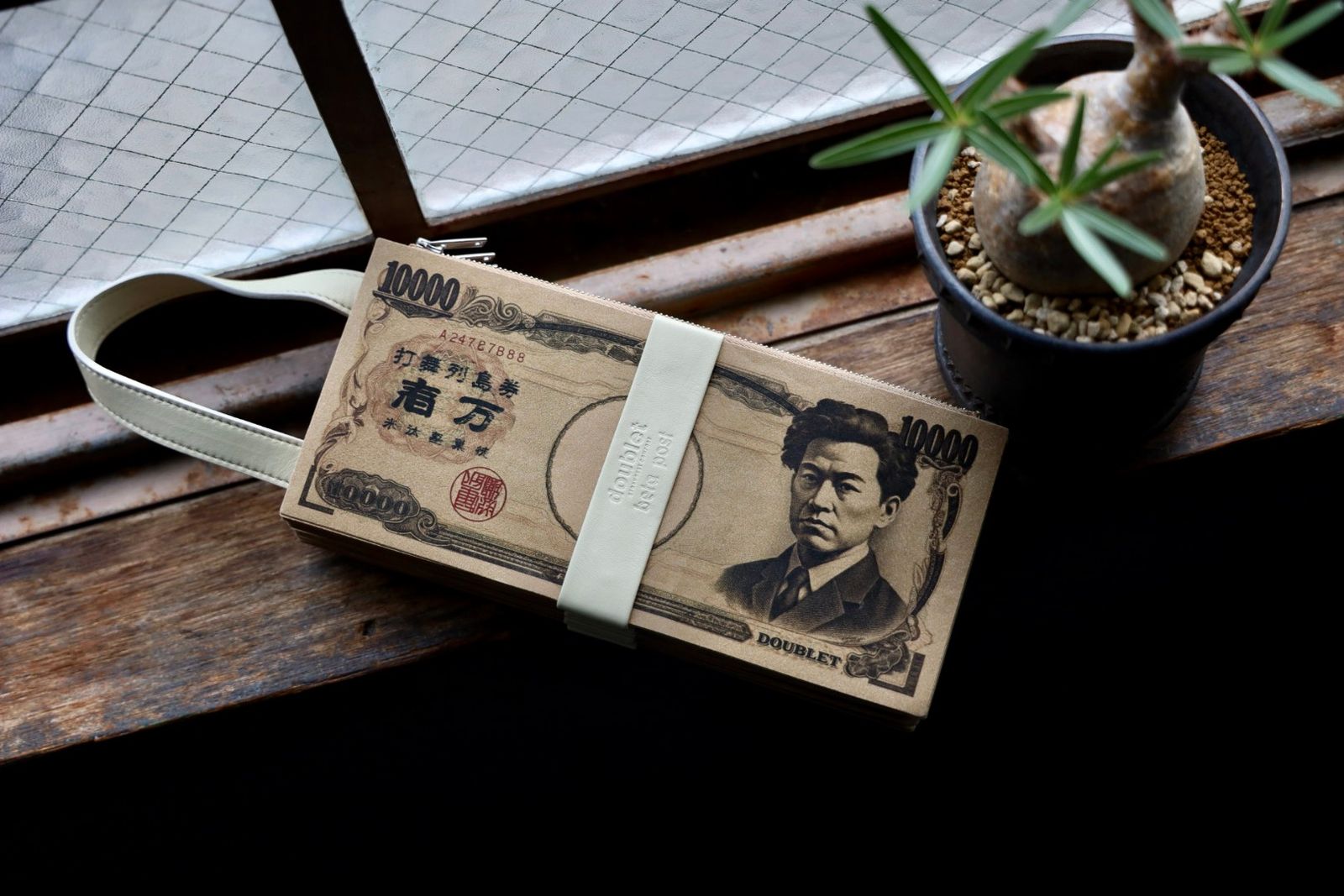 doublet 25AW CASH STACK CLUTCH BAG(25AW77BG63)BROWN☆7月12日(土)発売！