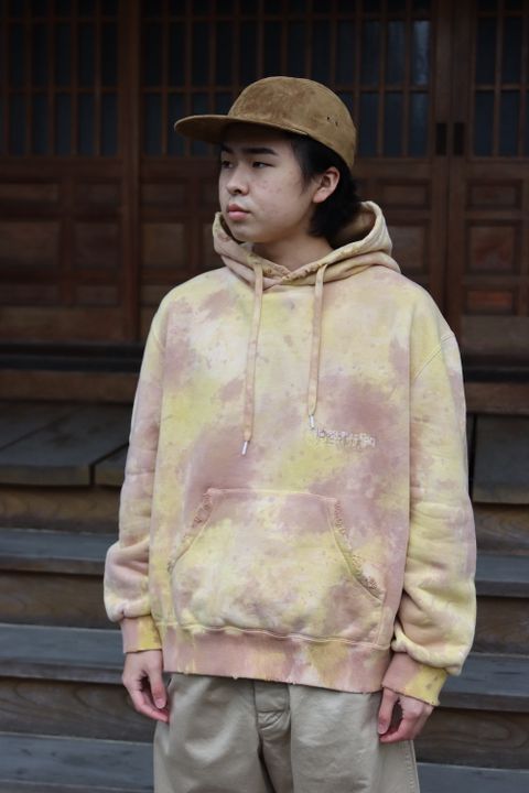 doublet WASTE VEGETABLE DYED HOODIE(22SS28CS209) style. 2022.01.19.