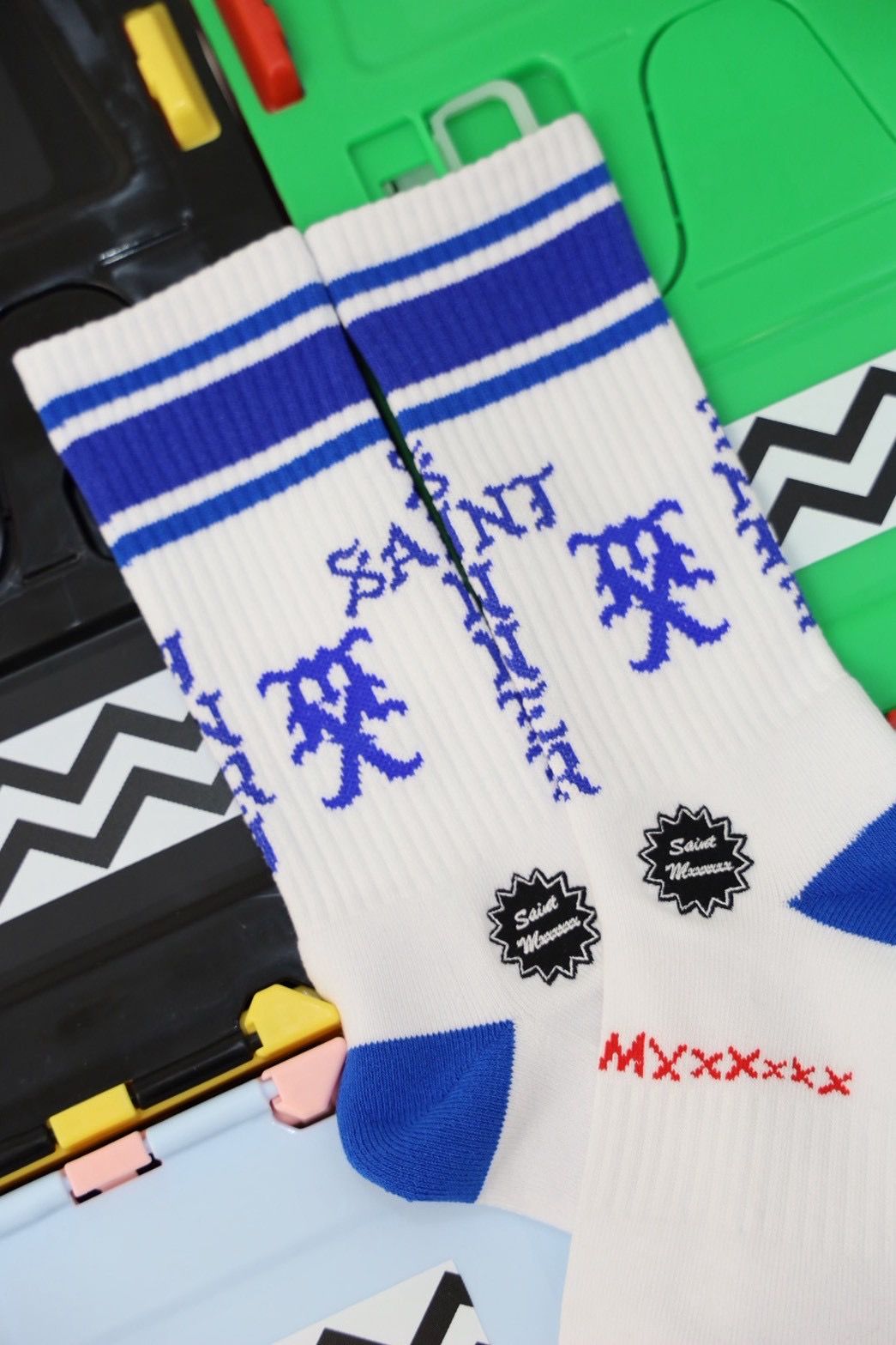 セントマイケル SINNER SOCKS (SM-HR1-0000-109)WHITE/BLUE★10月11日(土)発売！