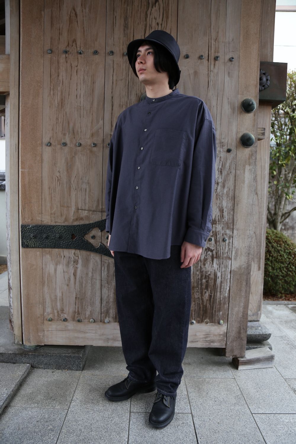 Graphpaper Oxford Oversized Band Collar Shirt(GM211-50137B) style