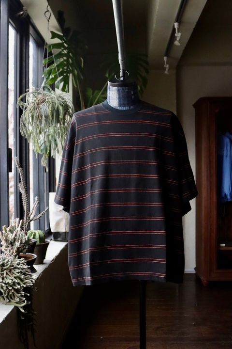 S.F.C 24SS エスエフシー DOUBLE WIDE SIDE STRIPE TEE(SFCSS24CS11)Black×Orange☆3月30日(土)発売！