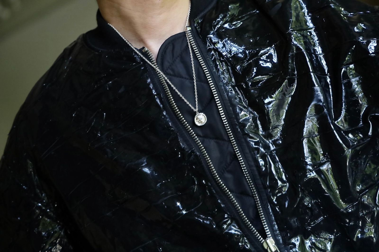 ヨーク24FW RUBBER HAND PAINTED BOMBER JACKET(YK24FW0758B)BLACK