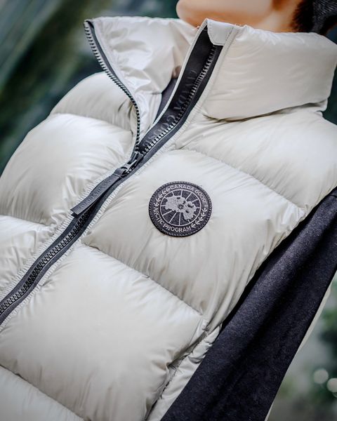 CANADA GOOSE  レディース新作Cypress Puffer Vest Black Label style2024.10.11