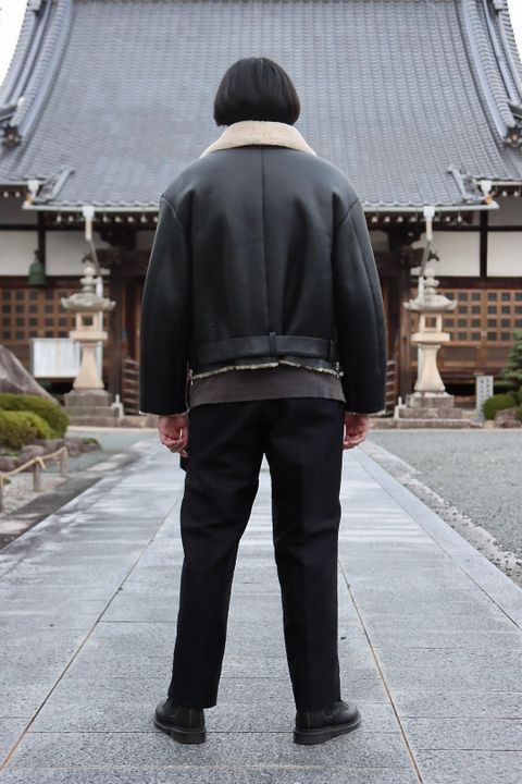 YOKE DETACHABLE COLLAR BOMBER JACKET style.2021.10.17.