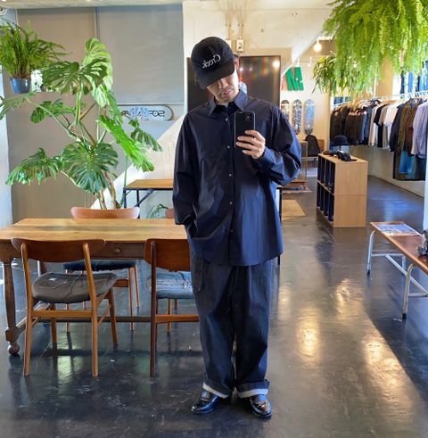 Graphpaper Broad L/S Oversized Regular Collar Shirt(GM203-50110B)NAVY Style.2020.8.17.