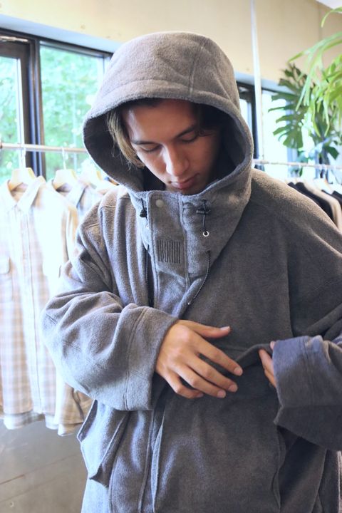 S.F.C 新作FLEECE HOODIE JACKET"CHARCOAL"スタイル