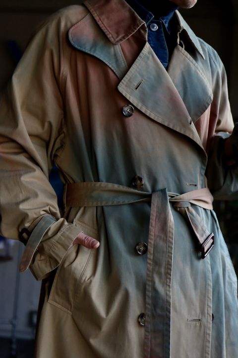 YOKE 23SS SPRAY PRINTED TRENCH COATスタイル