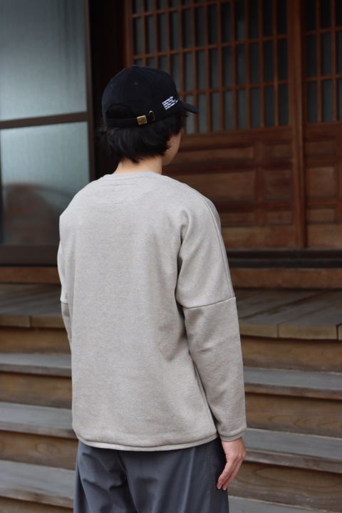 Graphpaper Wool Boa Zip-Up Vest(GU213-70205B) style. 2021.09.12.