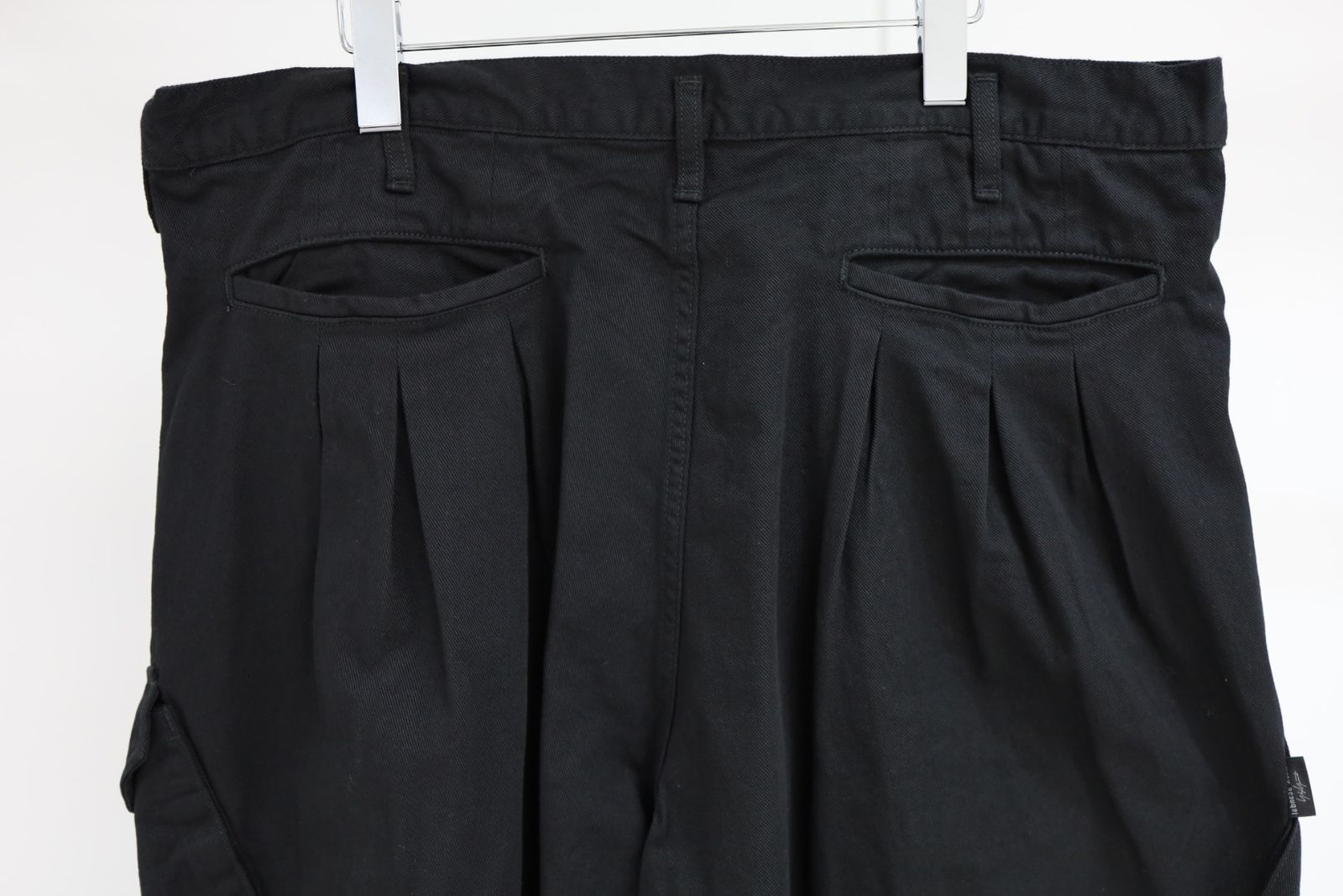 ヨウジヤマモト KATSURAGI 12 TUCKS WORK PANTS(HK-P97-040)☆新作発売！